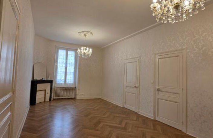 Maison de ville avec garage — photo 2