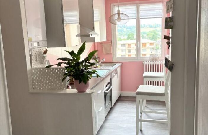 EVREUX - 27000 - APPARTEMENT DE TYPE T3 - RÉSIDENCE SÉCURISÉE - 64 M2 - 133 000 HAI — photo 3