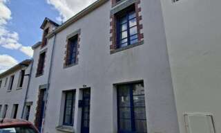 Immeuble  84 m² à vendre à Pouzauges (85700)