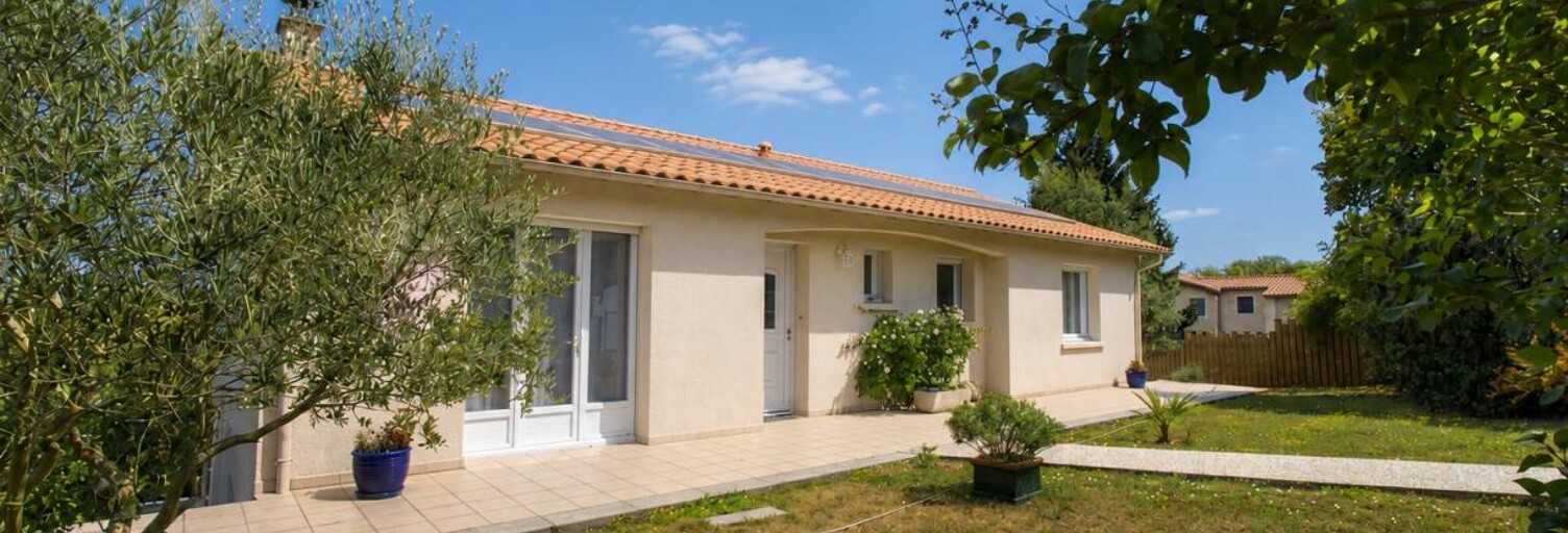 Maison 6 Pièces 120 m² à vendre à Sainte-Ouenne (79220)