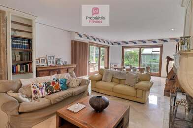 Maison 10 pièces 497000 €