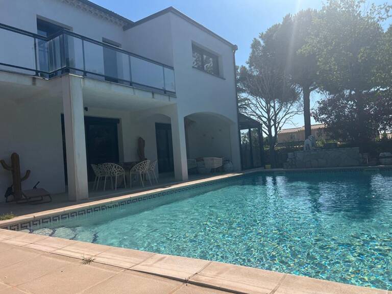 Villa avec piscine cap d'agde secteur st martin — photo 1