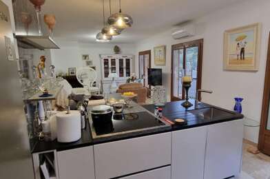 Maison 5 pièces 740000 €
