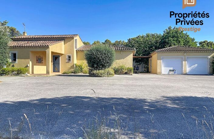 Propriété de 220m2 avec piscine sur 6 000 m² de terrain , à 5 min de Saint-Maximin, Ollières 83470 — photo 2