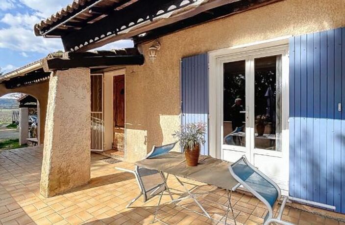 VILLA 115 m²  - TERRAIN 2 136 m² - Double salon - Carport -Fort potentiel - Saint Maximin la Sainte Baume 83470 — photo 2