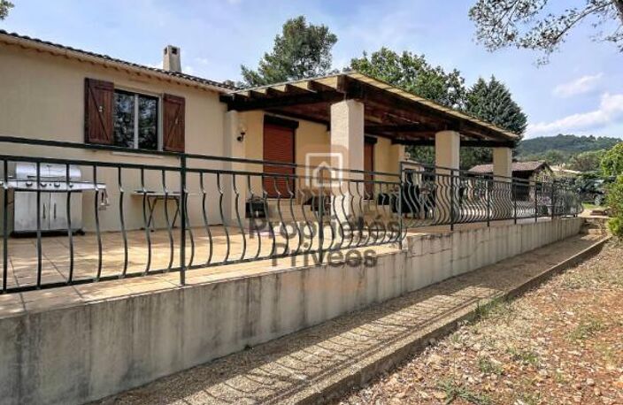 Villa 4 pièces 88m² - Gareoult - Terrain 2390m² PISCINABLE - Garage + Carport — photo 3