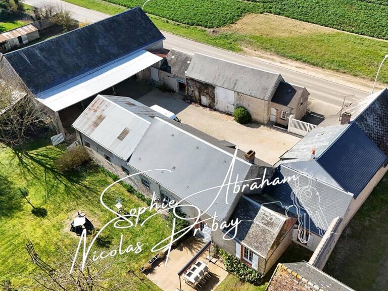 Corps de ferme avec nombreuses dépendances. Fort potentiel ! — photo 1