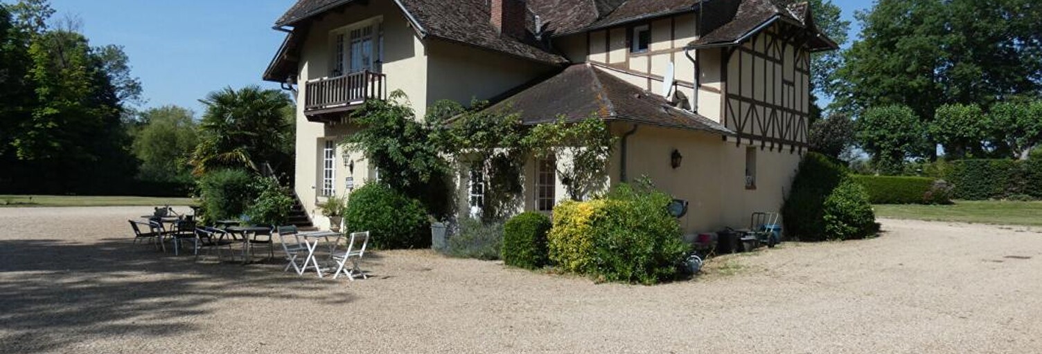 Maison 16 Pièces 1000 m² à vendre à Cherisy (28500)