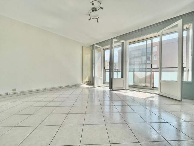 Appartement 4 pièces 75 m² à Guilherand-Granges — photo du bien