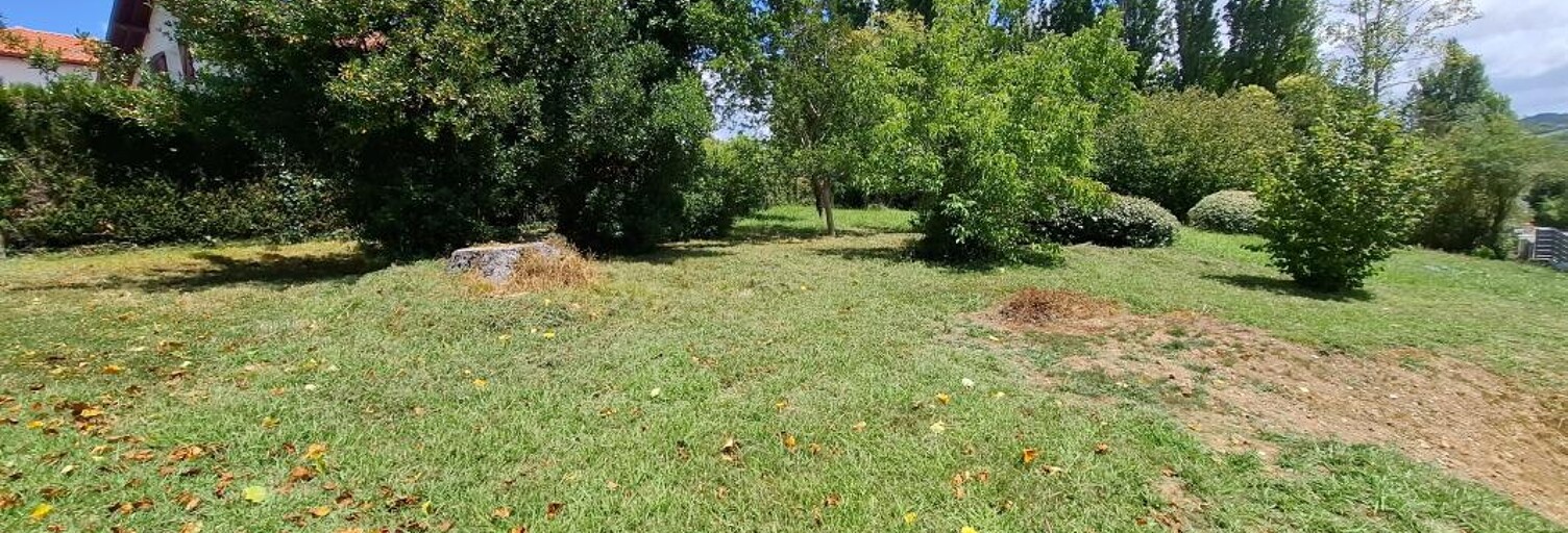 Terrain  1000 m² à vendre à Saint-Pierre-d'Irube (64990)