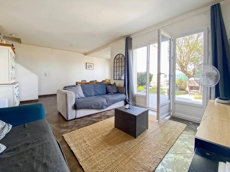 Maison de 4 pièces de 100 m² à Saint-Cyr-l'École — photo 1