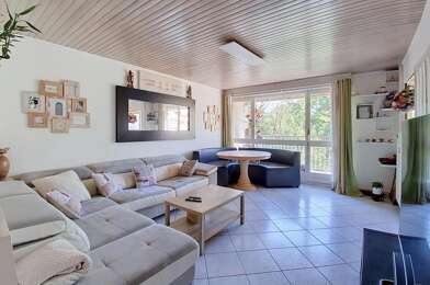 Appartement 4 pièces 168000 €