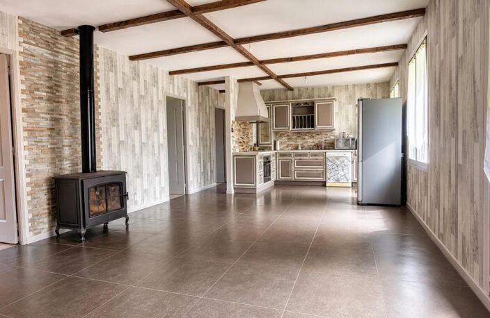 Le Billot : Plain-pied sur 4 212 m² avec dépendance Zone U — photo 5