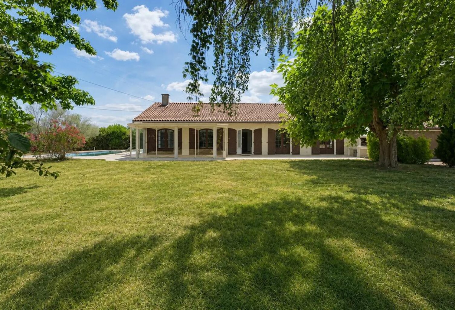 Maison de 6 pièces de 142 m² à Sallebœuf — photo 1