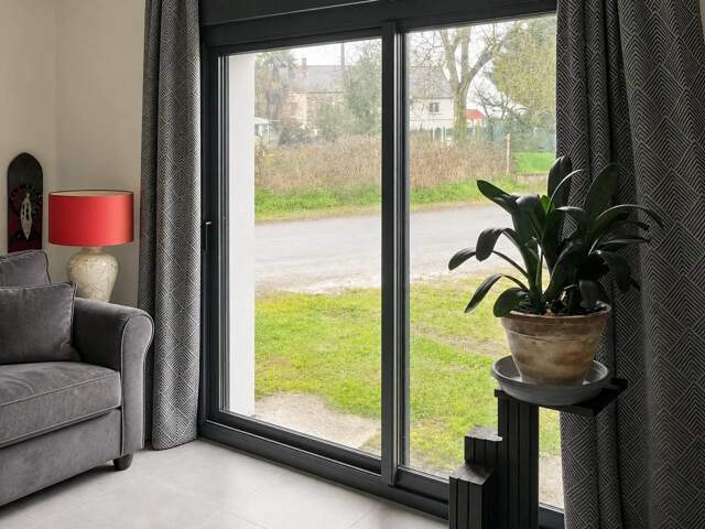 Chaleureuse maison en pierres à Saint-Séglin — photo du bien