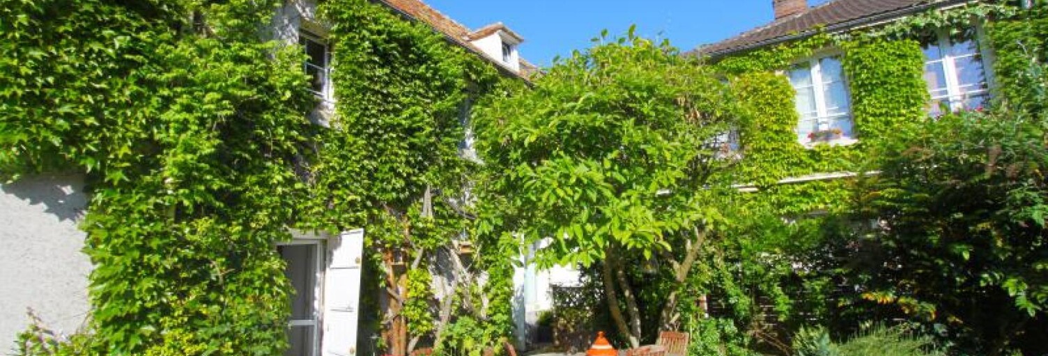 Maison 6 Pièces 147 m² à vendre à Le Mesnil-Saint-Denis (78320)