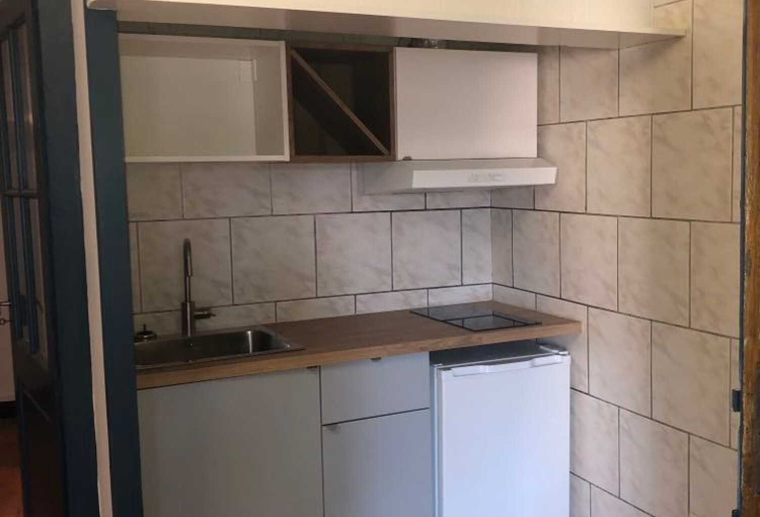 À Annonay, appartement de 29m2 à louer — photo 1