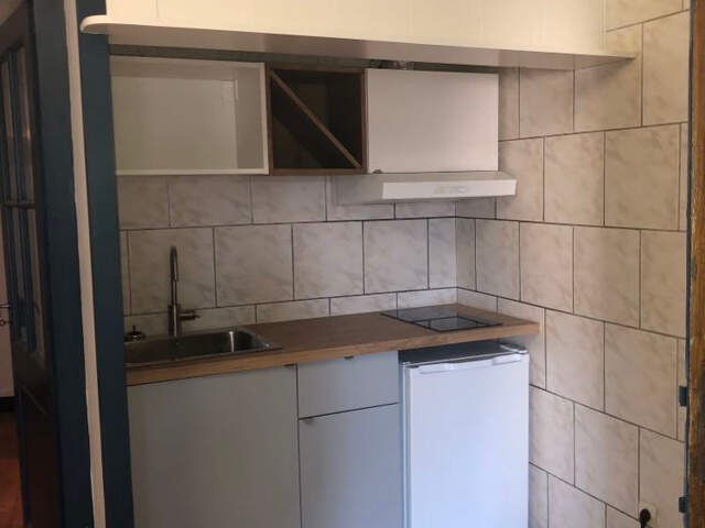 À Annonay, appartement de 29m2 à louer — photo du bien