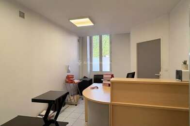 Commerce 4 pièces 670 €