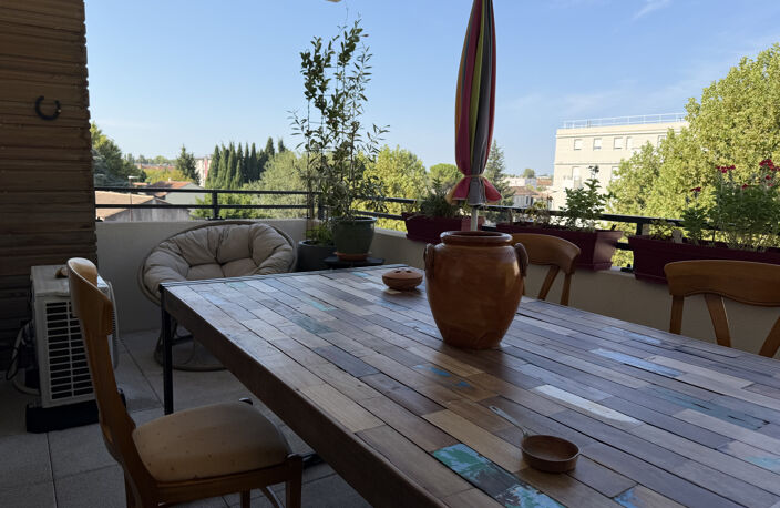 À vendre   Superbe appartement 3 pièces avec grande terrasse — photo 2