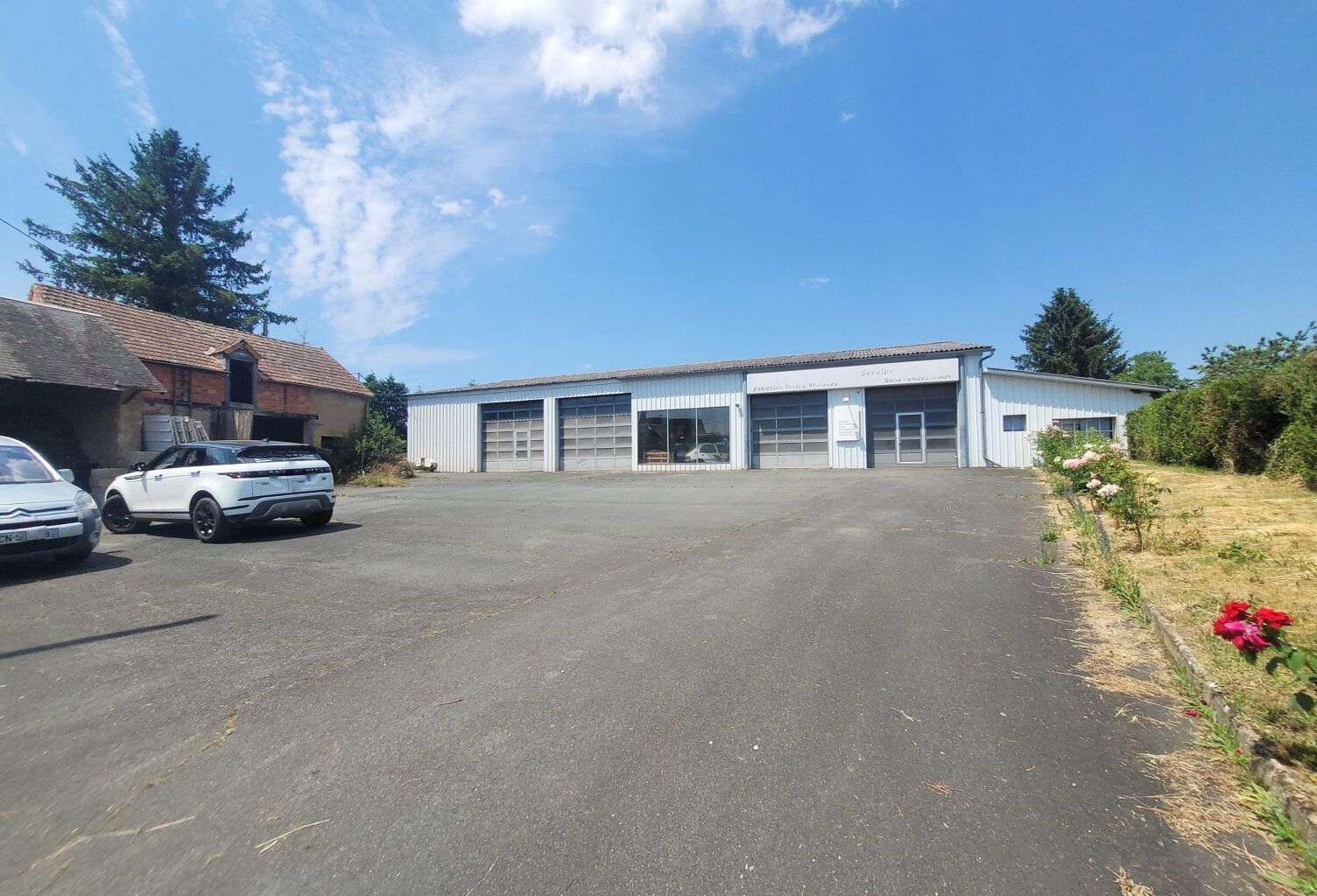 Garage de 900 m2 idéal pour votre activité ! — photo 1