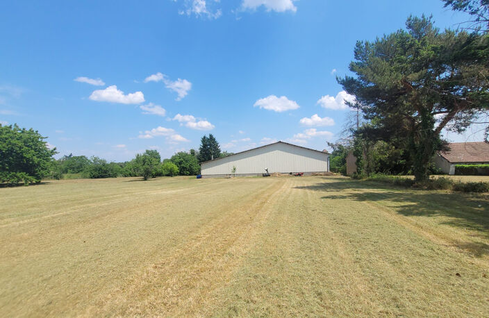 Garage de 900 m2 idéal pour votre activité ! — photo 5