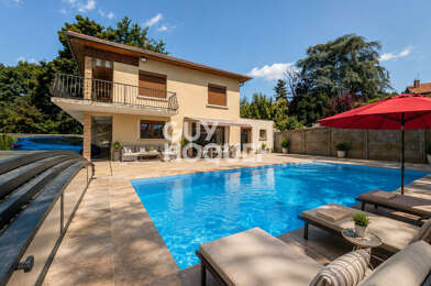 Maison 8 pièces 700000 €
