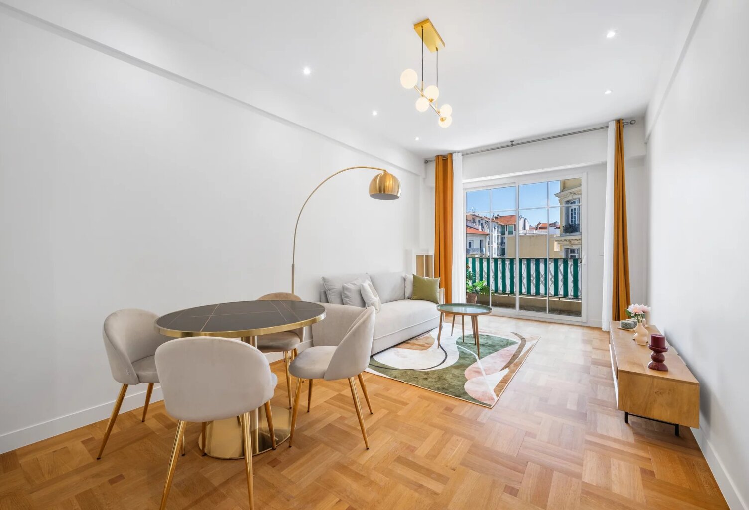 NICE - ALSACE/LORRAINE - Appartement 3 pièces traversant avec terrasses refait à neuf — photo 1