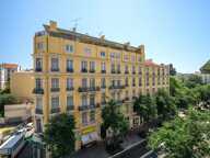NICE - ALSACE/LORRAINE - Appartement 3 pièces traversant avec terrasses refait à neuf — photo 3