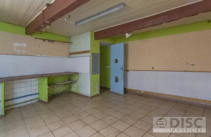 Spacieuse maison de village à rénover. — photo 3