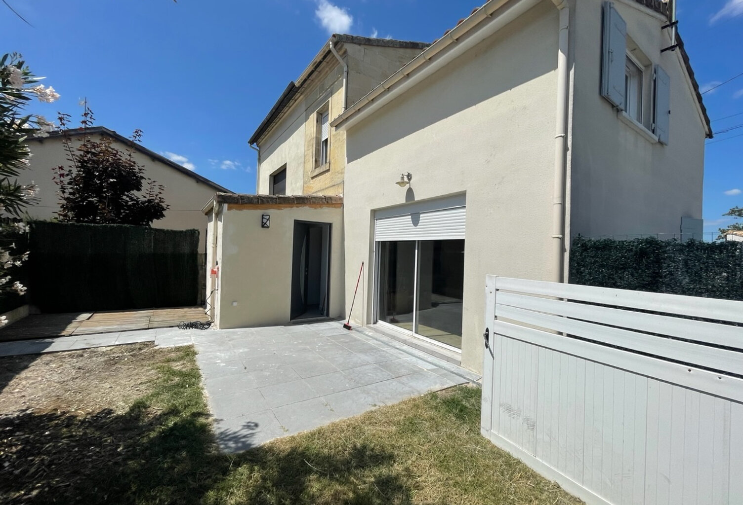 Maison en pierre - LIBOURNE — photo 1