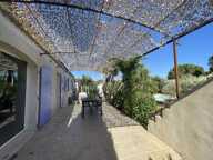 Coup de cœur ! Arles, Maison de plain-pied avec piscine sur 4 500 m² de terrain — photo 4