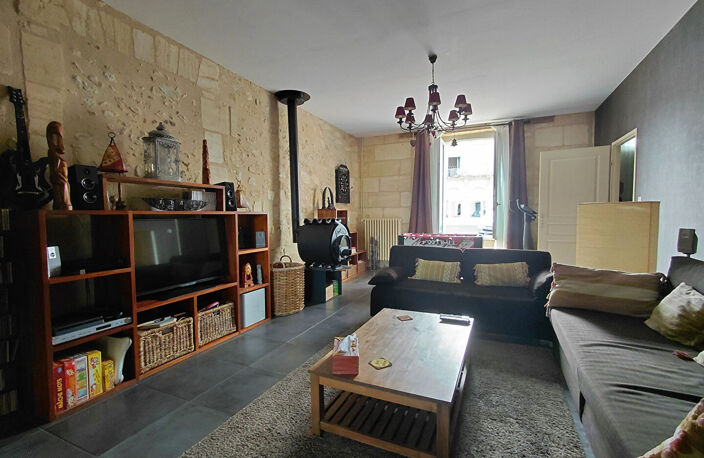 Maison de ville 'bourgeoise' 245 m² Pugnac — photo 5