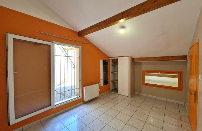 T4 Duplex face à l'église — photo 3