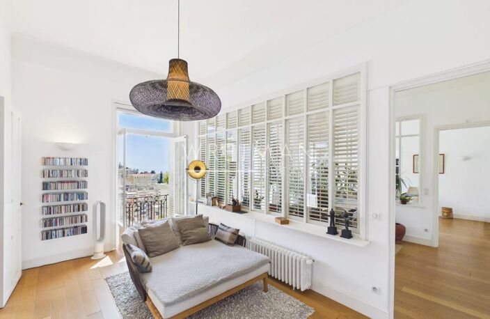 Appartement d'exception dans un Palace Belle époque - Terrasse v — photo 4