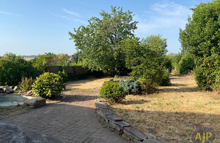 Maison à rénover avec jardin — photo 3