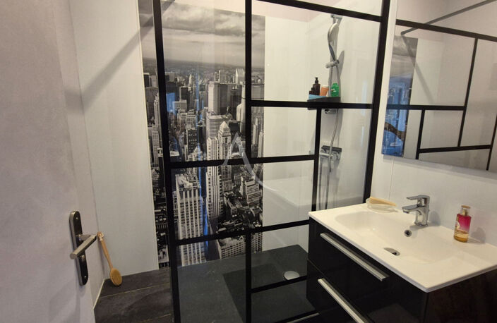 Charmant T3 en hyper centre — photo 5