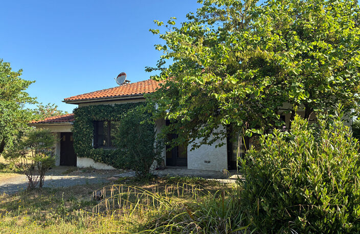 Maison de plain-pied avec vue dégagée sur la campagne, à deux pas de Cancon — photo 3