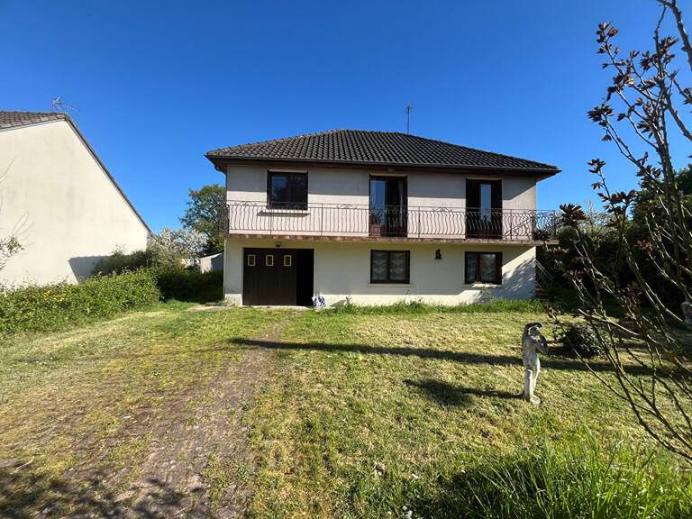 Maison Aubigny Sur Nere 5 pièce(s) 117 m² — photo 1