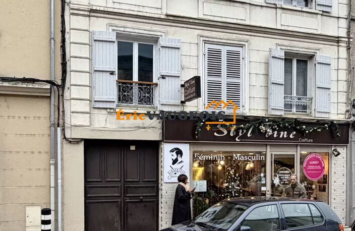 STUDIO meublé 28m² centre Coulommiers — photo 2