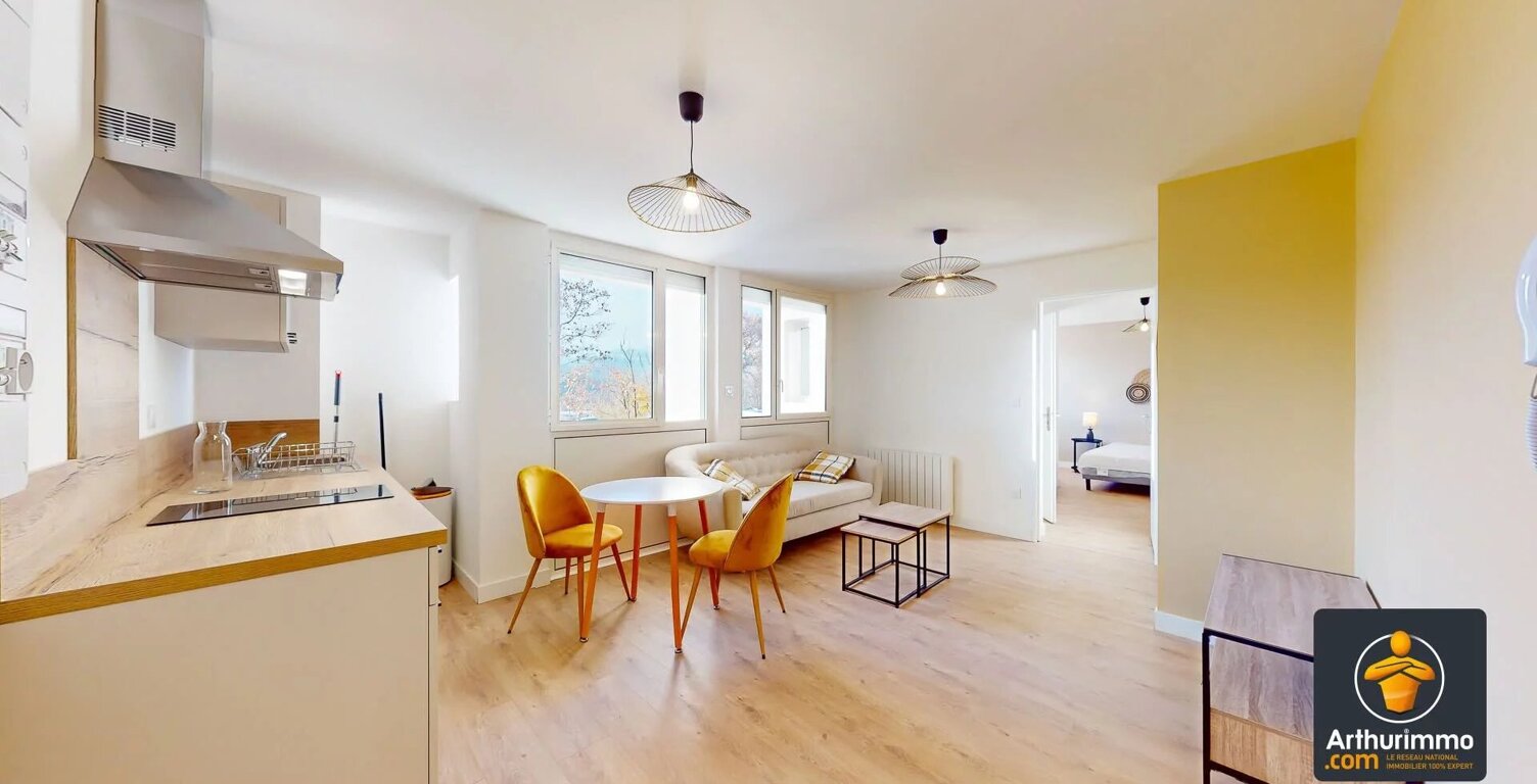 Appartement 2 pièces de 37 m² entièrement rénové avec vue dégagée. — photo 1