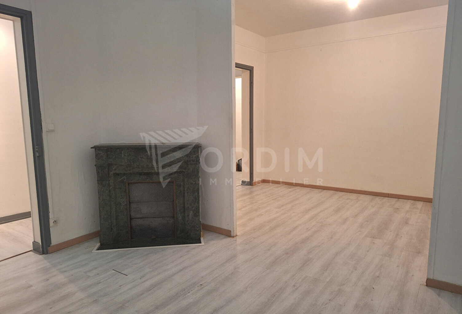 Neuvy sur Loire - Logement de type F3 - Jardin et garage — photo 1