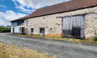 Divers 1 Pièce  m² à vendre à Treignat (03380)