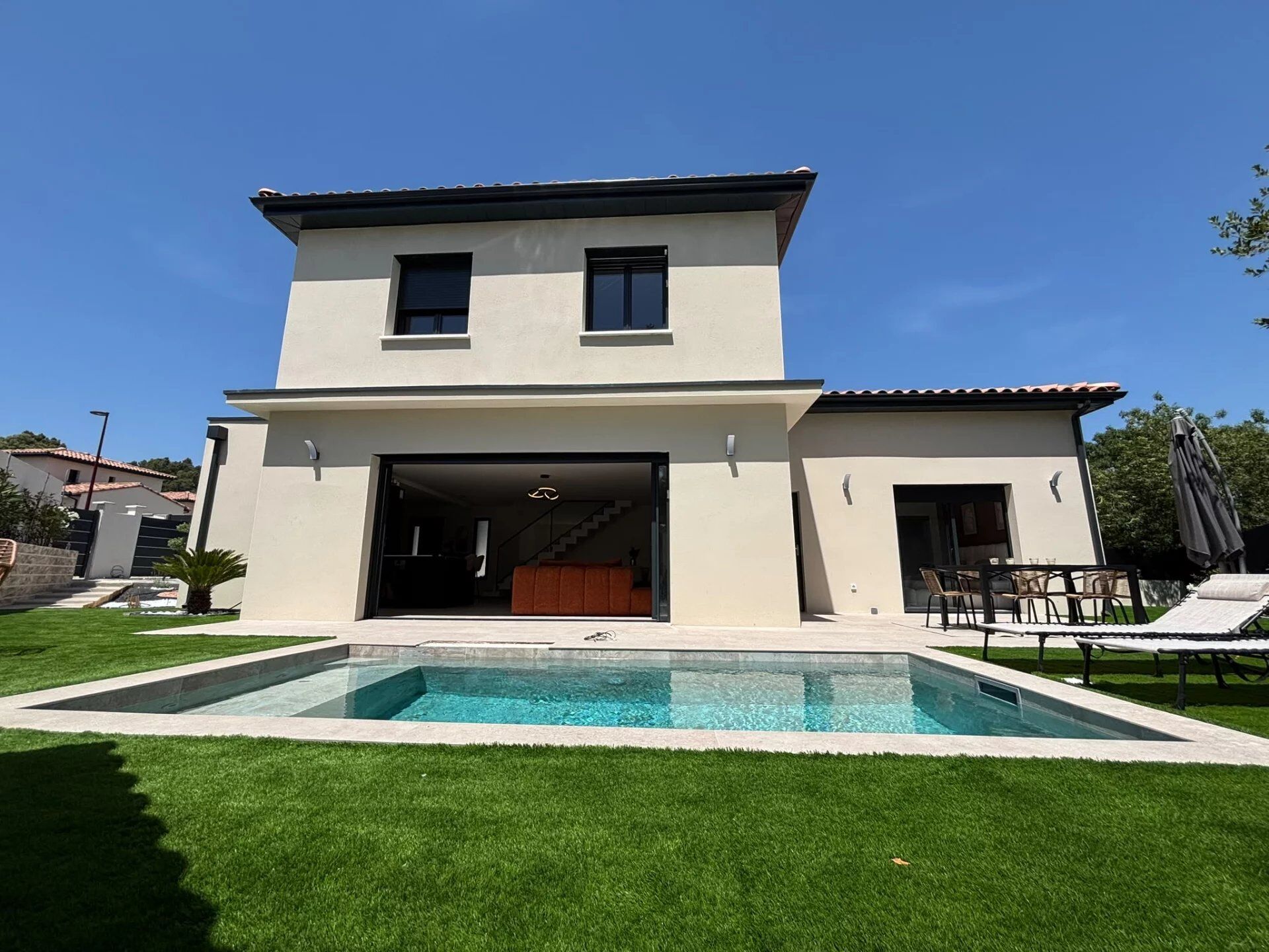 Maison 5 pièces 131 m² · à Clermont-l'Hérault · 131 m² · 530 000 €