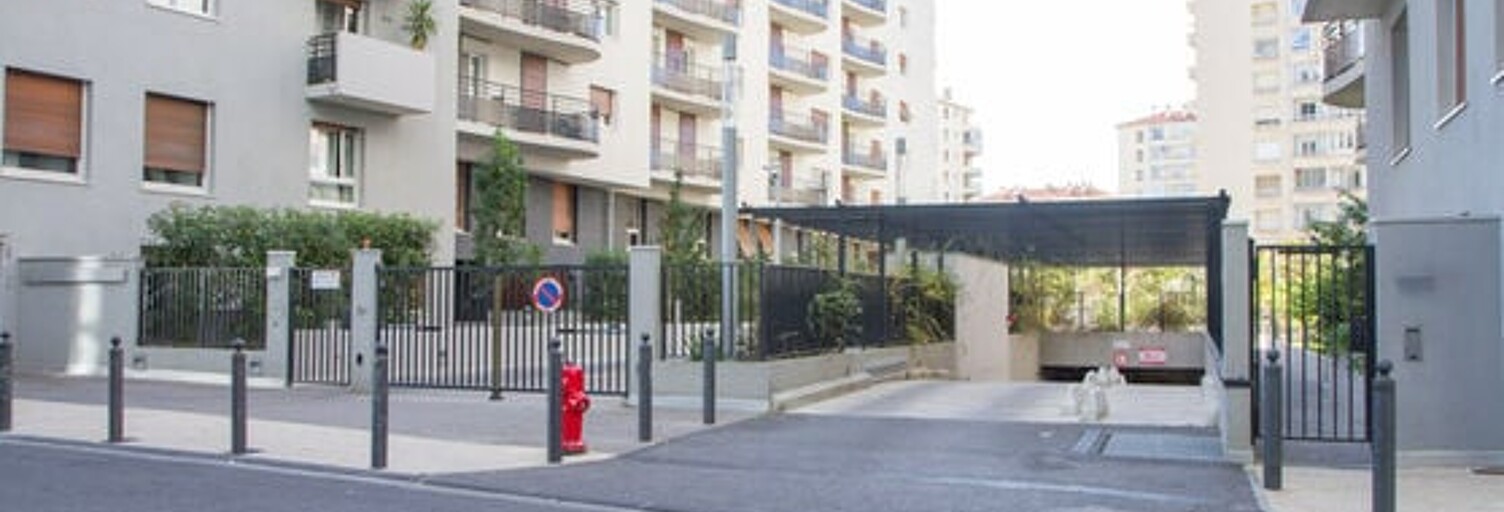 Appartement 2 Pièces 54 m² à louer à Marseille 8 (13008)