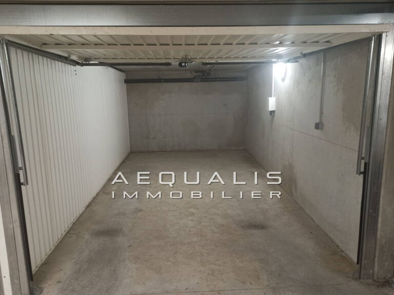 location garage — photo 1