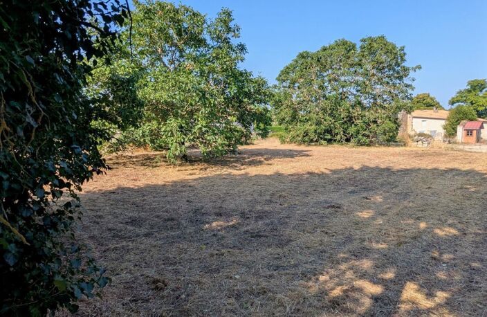 LOT IMMOBILIER MAISON À RÉNOVER  + TERRAIN A BÂTIR — photo 3