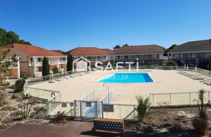 T2 meublé avec balcon et piscine au Verdon-sur-Mer — photo 2