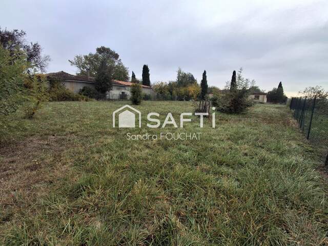Terrain a bâtir — photo du bien