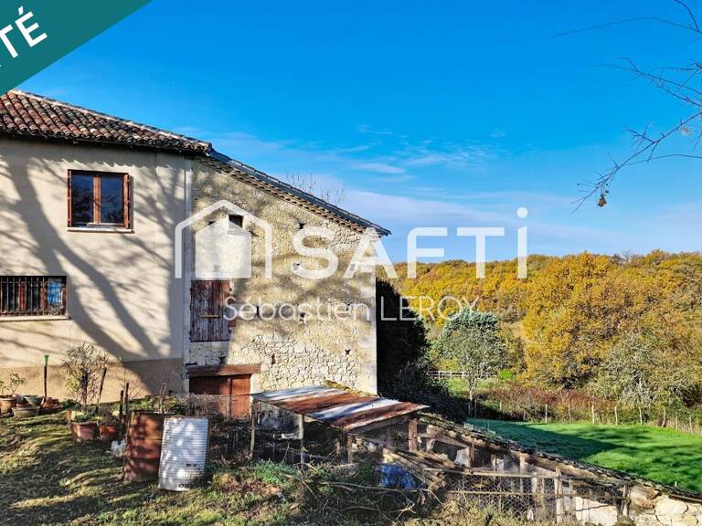Maison à rénover au calme. — photo 1